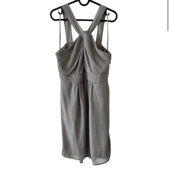 Tevolio Grey Chiffon A-Line Halter Knee-Length Dress with Pockets Sleeveless (4) - Picture 3 of 6